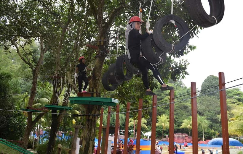 Perak: Bukit Merah Laketown Waterpark Admission Ticket - A One-Day Flow You Can Actually Use (No Fancy Schedule Needed)