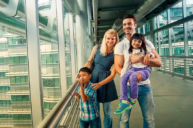 Petronas Twin Towers Admission Tickets (E-Tickets) - Timing Your Visit in Kuala Lumpur: Daylight vs Dusk