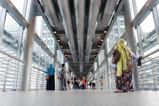 Petronas Twin Towers Admission Tickets (E-Tickets) - Group Size and On-Site Support: What It Changes