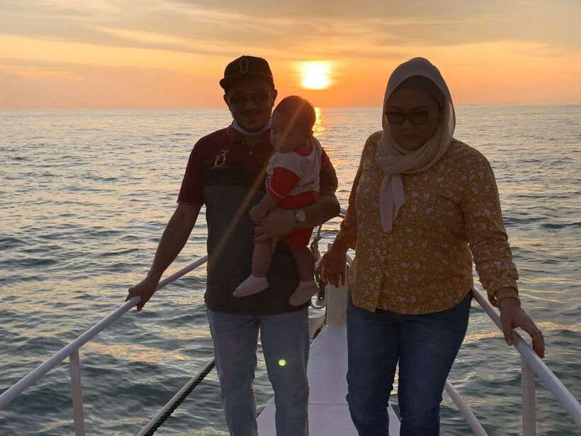 Port Dickson: Dragon Sunset Cruise with Salt Water Jacuzzi - The route and timing that matter: from departure to sunset pictures