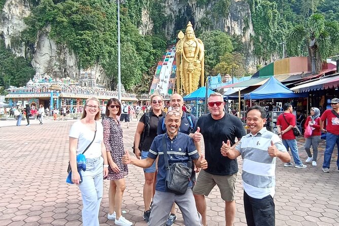 Port Klang Cruise Excursion To KL City Tour (Per Vehicle Price) - Central Market Kuala Lumpur: air-conditioning, craft, and practical browsing time