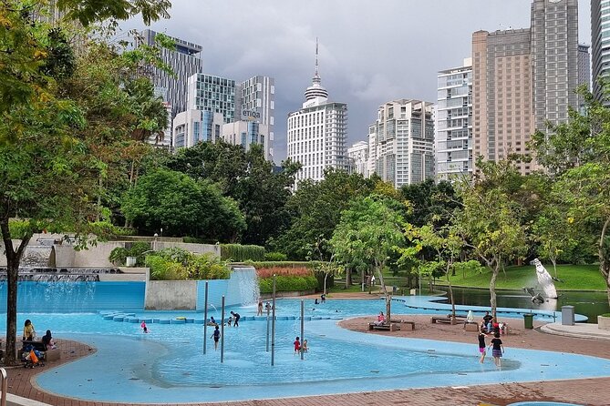 Port Klang Terminal To Kuala Lumpur City Tour with Lunch Sharing Basis SIC - Batu Caves temple stop: an iconic KL anchor