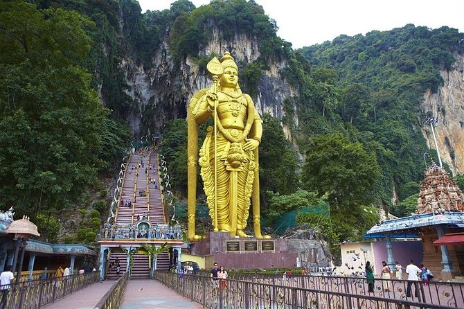 Private Full Day Kuala Lumpur City Tour with the Batu Caves - Batik’s Secrets: learning design and printing, not just buying souvenirs