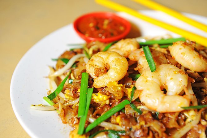 Private George Town by Night with Food Tasting and Trishaw Ride - Getting to Gurney Drive and Red Garden Food Paradise, Without Stress