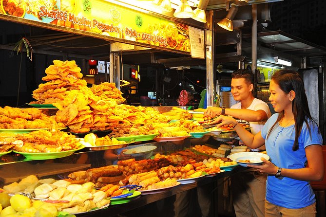 Private George Town by Night with Food Tasting and Trishaw Ride - The Trishaw Ride: A Calmer After-Dinner View of George Town