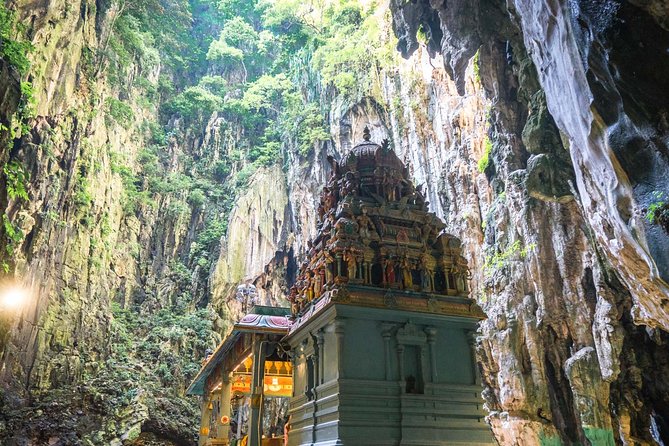 Private Kanching Waterfalls with Batu Caves & Ramayana Caves Tour - Kanching Falls: Seven Tiers in a Rainforest Reserve