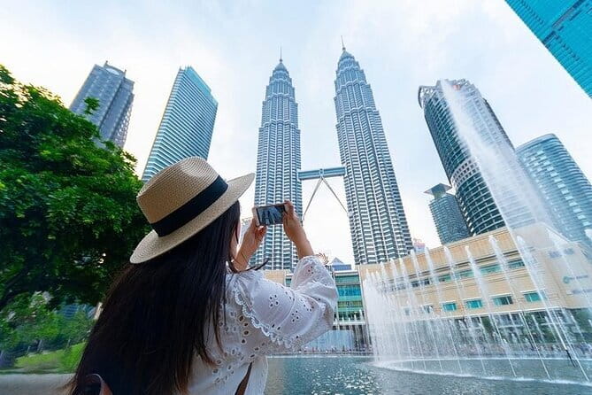 Private Kuala Lumpur City Tour : Petronas Twin Tower & Batu Caves - Key things to know before you go