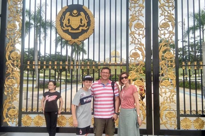 Private Kuala Lumpur Shore Excursions - Masjid Negara: National Mosque With Space to Breathe
