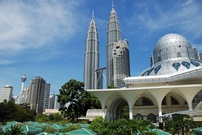 Private Night Tour: Petronas Twin Tower And Shopping - Key highlights to look forward to