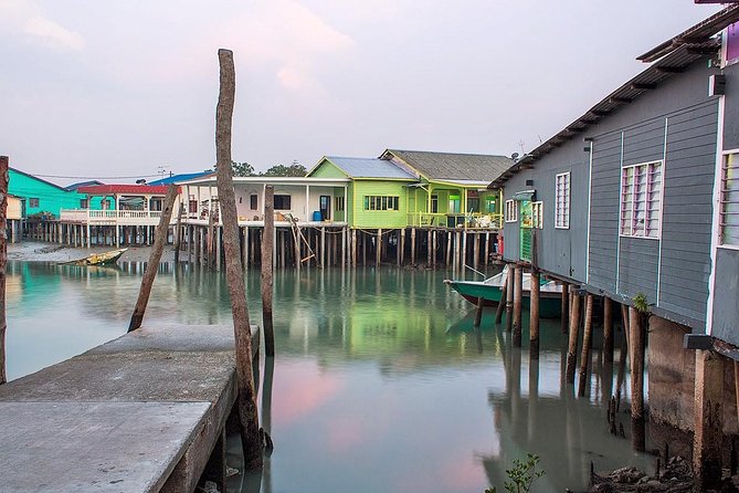 Private Tour: Crab Island Sightseeing Boat Ride and Seafood Lunch - Timing, comfort, and what to pack for a 4-hour day