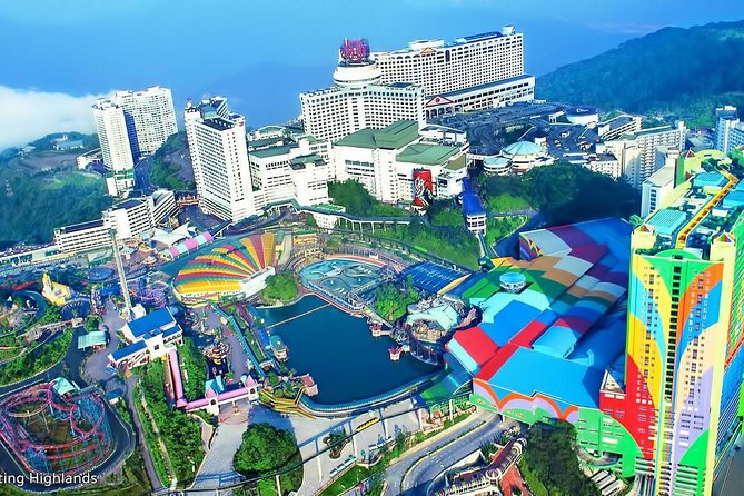 Private Tour with Local Host : Genting Highlands Day Tour enroute Batu Caves - Getting Picked Up in Kuala Lumpur, Then Riding in Comfort