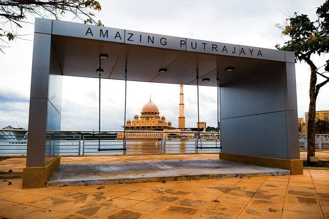 Putrajaya Tour From Kuala Lumpur Includes Batu Caves - Batu Caves first: limestone steps, temple energy, and fast planning