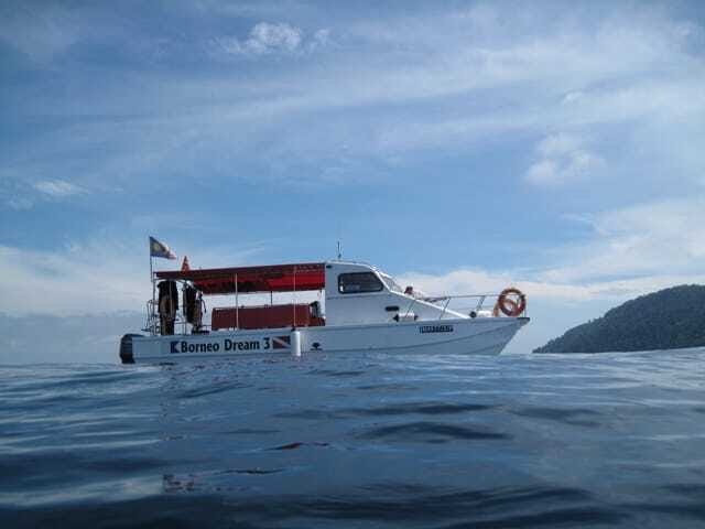 RAID Try-Dive in Kota Kinabalu, Sabah - Lunch on Pulau Mamutik or Pulau Sapi, The Break That Keeps It Fun