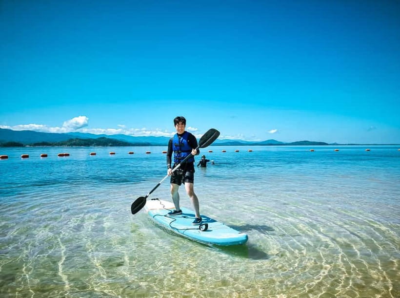 Sabah: Ara Dinawan Island - Lunch on Dinawan: seafood, local dishes, and a real break