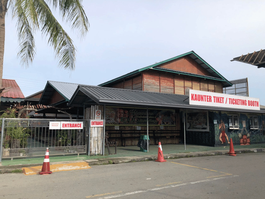 Sabah : Koisaan Cultural Village - Getting there and timing: plan around the 3:30 pm last batch