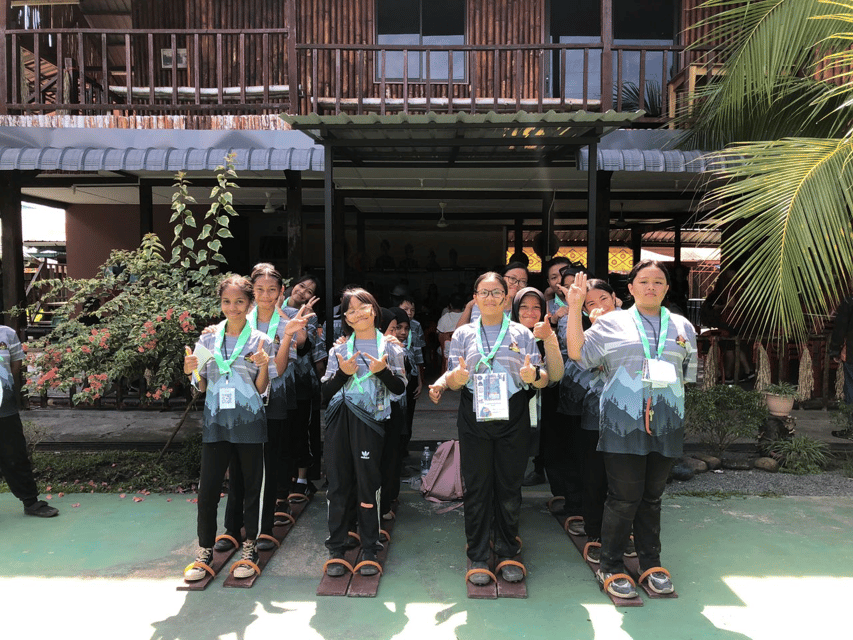 Sabah : Koisaan Cultural Village - Fire making, Sigah and Sirung: practical culture, not just performance