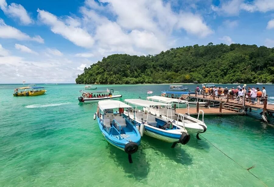 Sabah: Manukan and Sapi Islands Excursion Ticket - Lunch on the water: when the schedule gives you a real break