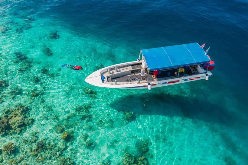 Semporna: Mabul and Kapalai Trip in Snorkel or Dive & Lunch - Lunch stop: a break you should plan around