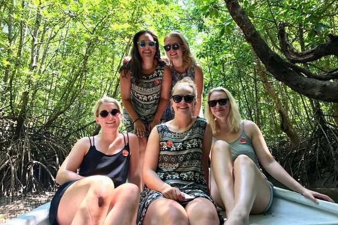 Sharing Half Day Mangrove Boat Tour With Lunch in Langkawi - Fish Farm and Floating Restaurant: Lunch That Fits the Day
