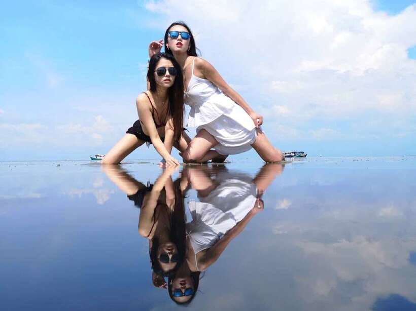 Sky Mirror - Kuala Selangor and Sekinchan Paddy Field Tour - Sky Mirror at Sasaran Beach, where the tide makes reflections