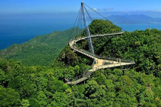 SkyCab & Sky Bridge Discovery – Exclusive Private Tour - Key things to know before you go