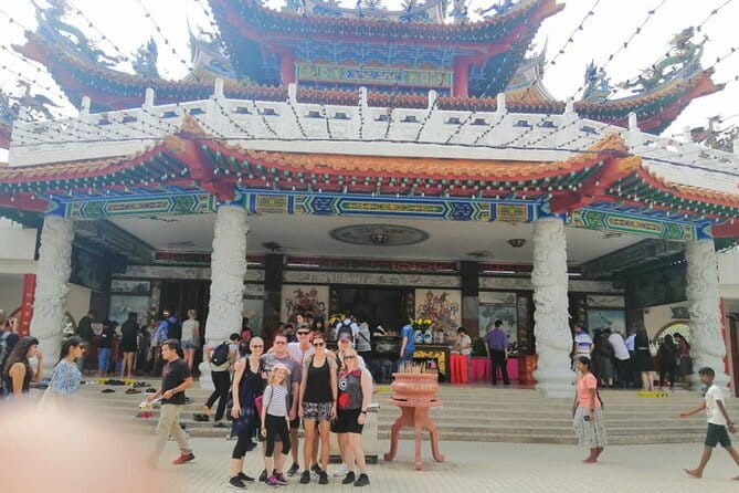 Small-Group Kuala Lumpur Half-Day City Tour - Stop 1 and 2: Merdeka Square (Dataran Merdeka) and Istana Negara