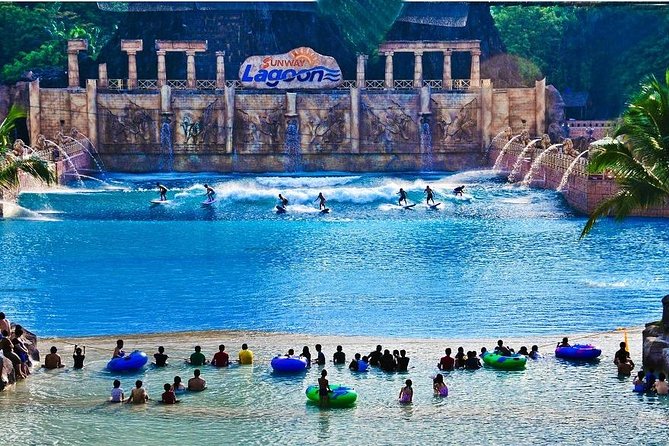 Sunway Lagoon Theme Park Day Trip from Kuala Lumpur - Street theater, dance, and Captain Quack: the fun you do not have to plan