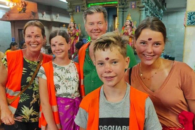 The Best of Kuala Lumpur Sunset and Night tour - Meeting at Kampung Baru and setting off right