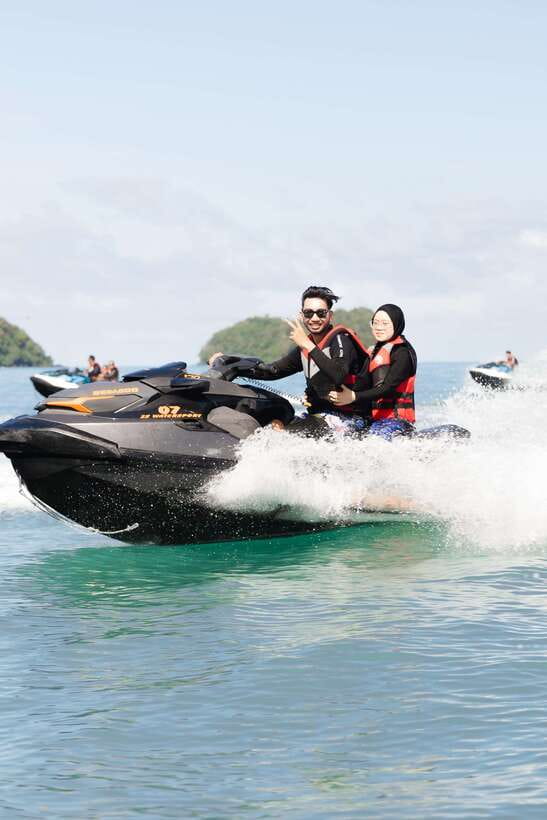 The Best Packages Jet Ski Island Hopping Langkawi - Picking up at your hotel, then getting geared up at ZS Water Sports