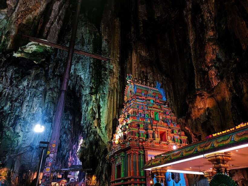 The Great Kuala Lumpur Tour with KL Tower Ticket & Lunch - National Mosque and Merdeka Square: modern worship and the world’s tallest flagpole area